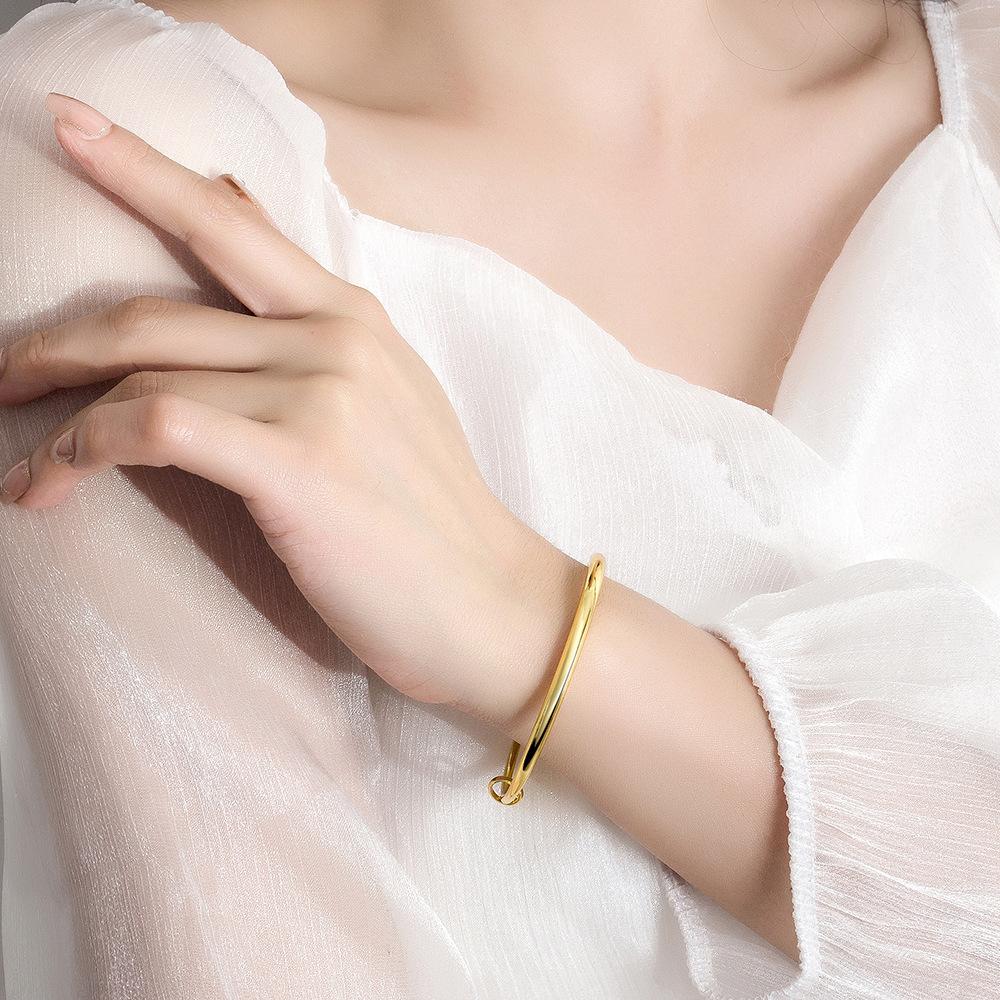 Yellow Gold Bracelet Glossy Golden Concubine Bracelet Classical Affordable Luxury Fashion Matching Women's Simple