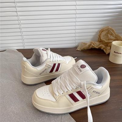 Школьница хлебные туфли лето новая пара ins2025 повседневные универсальные дышащие студенческие кеды