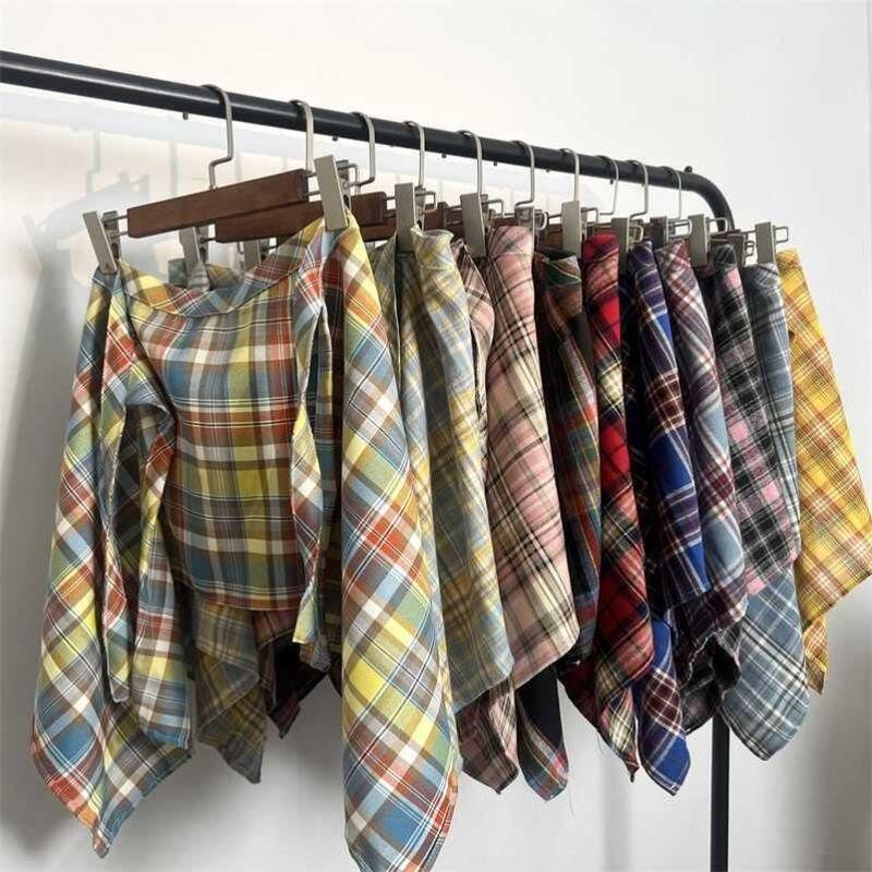 Клетчатая юбка поверх джинсов - Брюки для осенне-зимнего сезона, закрывающие ягодицы