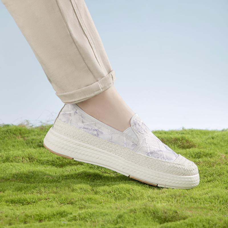 Taiheyuan Soft Soled, Slip Resistant, Comfortable, Breathable, Lazy Casual Fishing Shoes