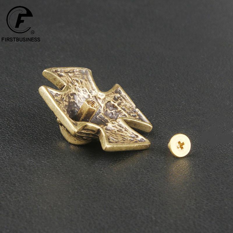 Винтажные латунные заклепки-черепа с крестом Ретро Кричащий череп Фанковые DIY Пряжки для кожаного ремня кошелька одежды с винтом