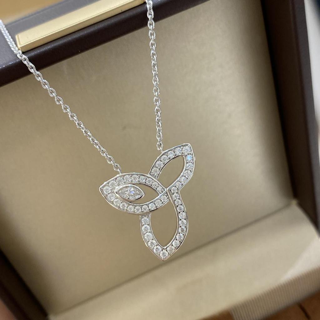 Серебряное колье Lily Marquise 925 пробы с подвеской-клевером с бриллиантом 5A High Carbon - Элегантная легкая роскошь, цепочка на ключицу для женщин