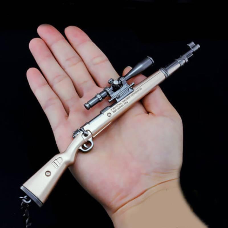 Model Gun Pubg Keychain Metal Game Peripheral Backpack Pendant Gift Children