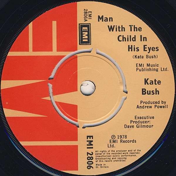 7-дюймовая пластинка KATE BUSH - Man With The Child In His Eyes EMI2806 EMI 1978 Великобритания Рок Б/У