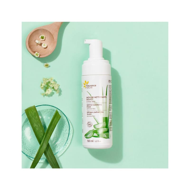 Органическая мягкая очищающая пенка 150 мл