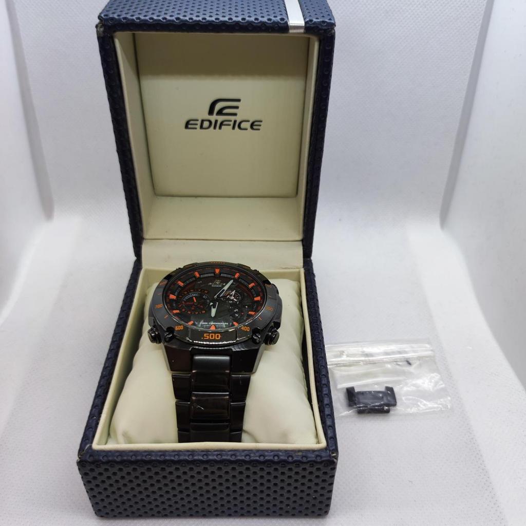 Б/у CASIO EQW-M1100 EDIFICE Радиоуправляемые Солнечные