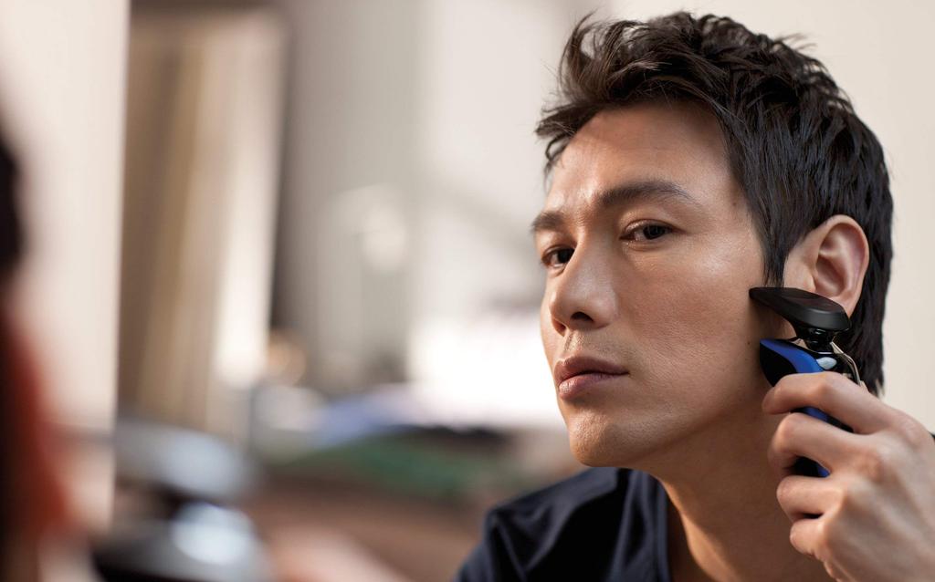 Стерилизация Philips 9000 Series Electric 72 вращающаяся ванна бритвенный триммер и чистящее зарядное устройство в комплекте [включает очиститель] Мужская бритва, лезвия, тип,