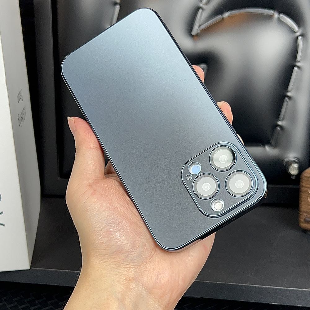 Ультратонкий матовый защитный чехол для мобильных телефонов Apple 12, 13, 14, 15. Противоударный, полнокомплектный дизайн.