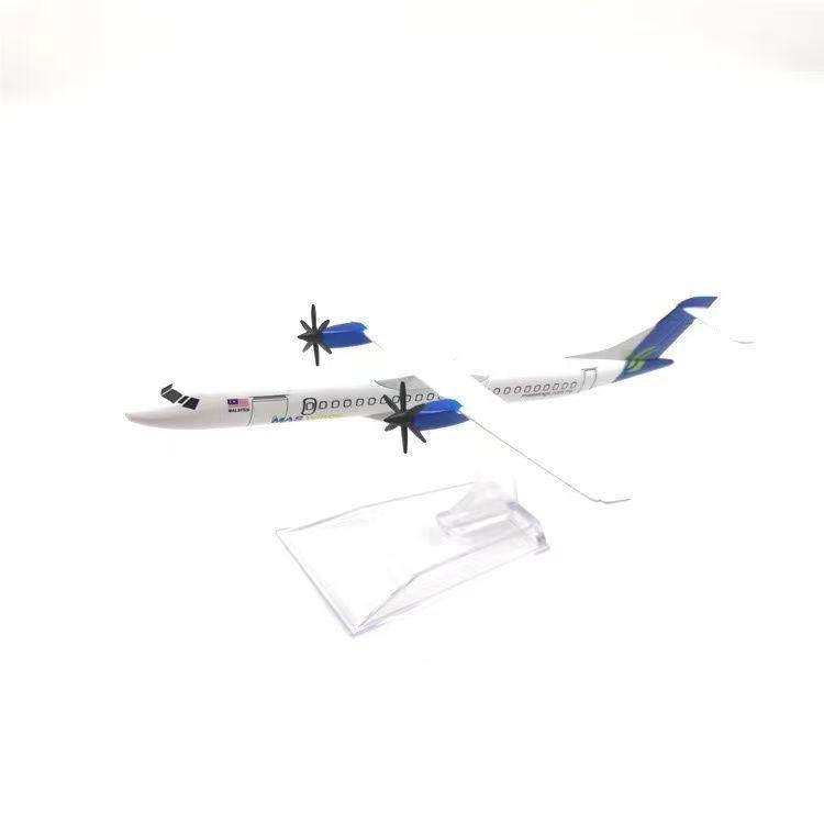 Модели из сплава президентских самолетов: ATR FK50, C919, A350, B747, A320, A330, A380
