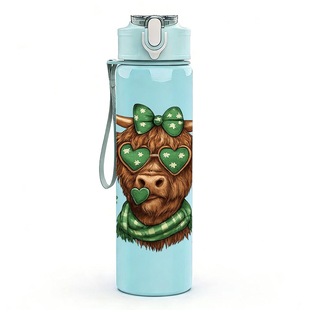 1PC St Patrick Highland Cow Art 750ml Color Plastic Sports Water Bottle Leakproof Flip Straw Lid Suitable for Sports Office Home Use