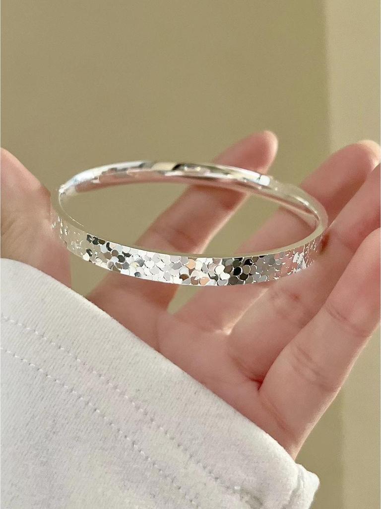 Shui Bing Bing Women's Super Flash Silver Bracelet - Stylish Gift for Bestie or Girlfriend
