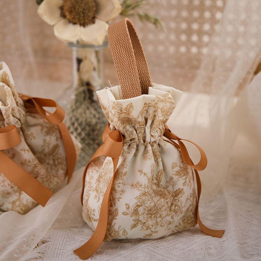 Hot Sale Wedding Flower Hand-painted Gift Packaging Boxes Drawstring Bag Candy Pouch Candy Bag