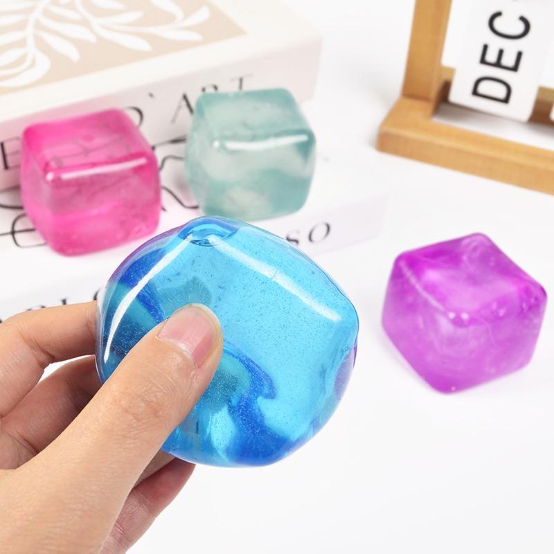 1PCS Ice Cube Stress Relief Squeeze Toys High Density Gel Ice Cube Square Square Vent Toy Slow Rebound Kneading Toy