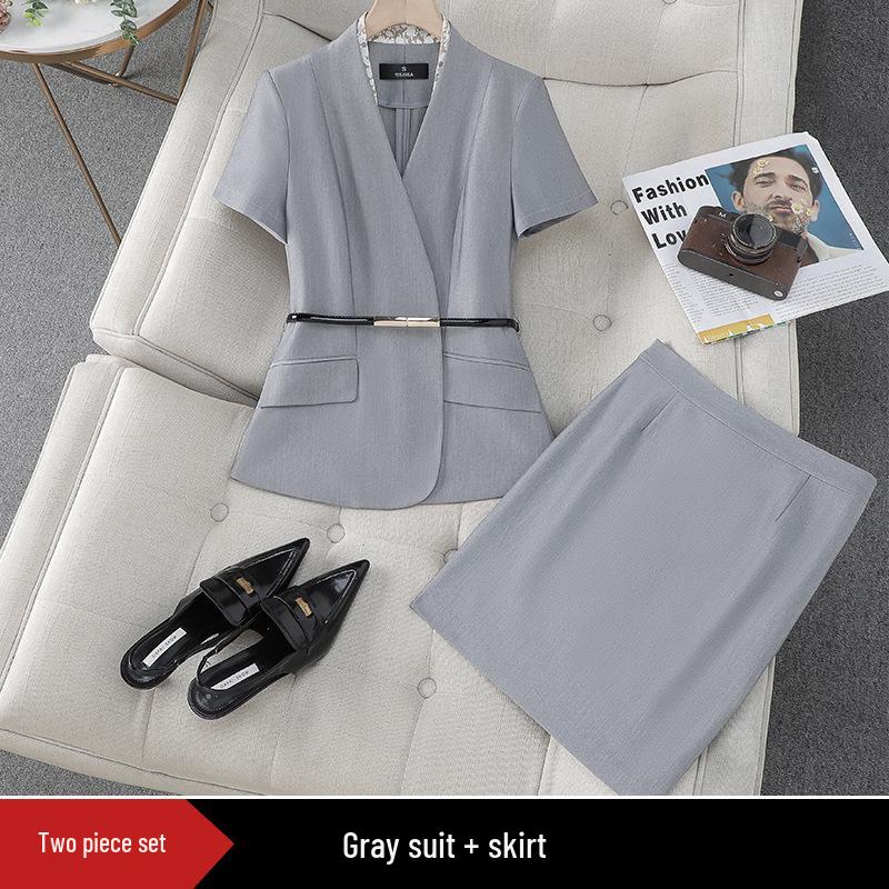 Женский профессиональный костюм в стиле богини: Модная формальная одежда для офиса и бизнеса