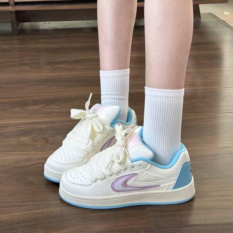 Модный тренд на платформе для кампуса 2025 года, весна, новые туфли для досок, повседневные, универсальные, нишевые, для студентов, белые туфли для детей