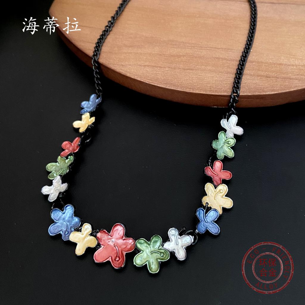 Новое нерегулярное цветное цветочное сращивание, сплавное ожерелье, модная и простая милая женская цепочка на шею с лепестками