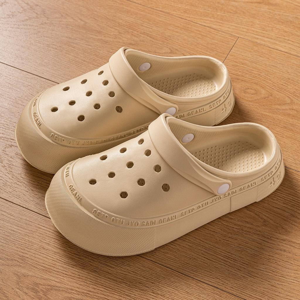 2024 New Fashion Sandal Waterproof Slippers Women Shoes Summer Outdoor Slides Soft Sole Garden Shoe Indoor Nursing Clogs Sandals