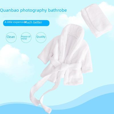 «Пижама-халат из кораллового флиса для новорожденных для студийной фотосъемки»