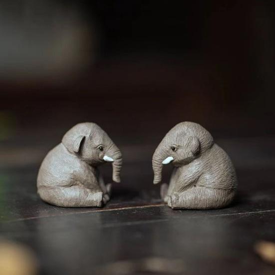 Purple-clay Elephant Tea Pet Adorable Handmade Animate Figurine Kung Fu Tea Ornament Home Office Tea Table Decoration