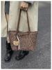 Сумка-тоут в европейском ретро-стиле с леопардовым принтом: Модная, Универсальная, Вместительная наплечная сумка-тоут для женщин