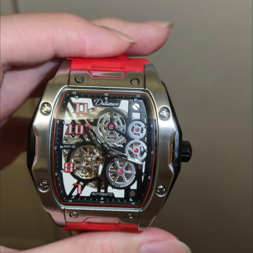 Мужские часы Модные скелетоны Механические спортивные часы Люминесцентные Водонепроницаемые Турбийон Автоматические Стальные часы