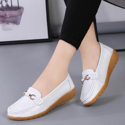 Мода 2025 Новая Обувь из Натуральной Кожи Женская Слипоны Женские Балетки Мокасины Женские Лоферы Весна Осень Обувь для Мамы