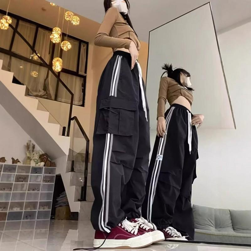 Womens Wide Leg Cargo Pants With Large Pockets Striped Contrast Design Relaxed Fit Streetwear Trousers 2025