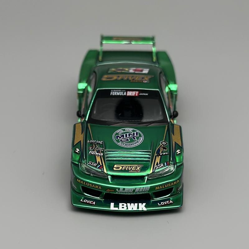 МИНИГТ 1:64 Nissan LB-Super Silhouette S15 SILVIA LBWK 2024 Зеленый Хром Литой диск MGT Модель автомобиля 858