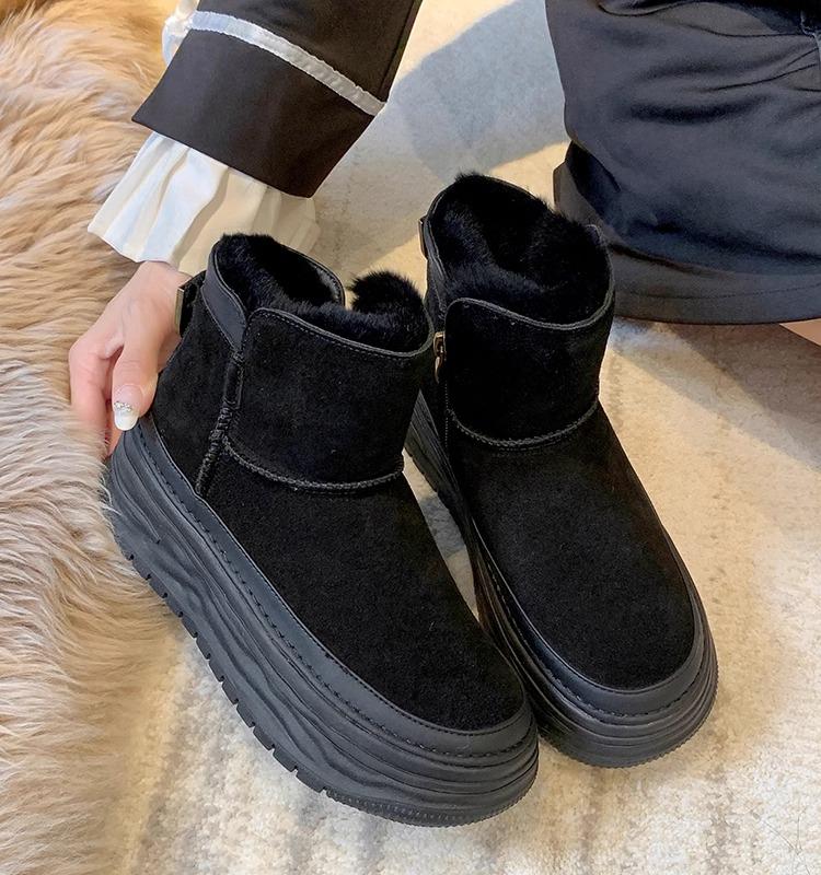 Мода 2024 года, осень и зима, новые женские замшевые сапоги с круглым носком, однотонные, дизайнерские, элегантные, женские, короткие, на низком каблуке, теплые, зимние сапоги
