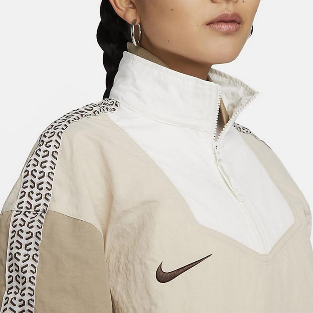 Nike Куртка женская Песочный белый FB8373-126