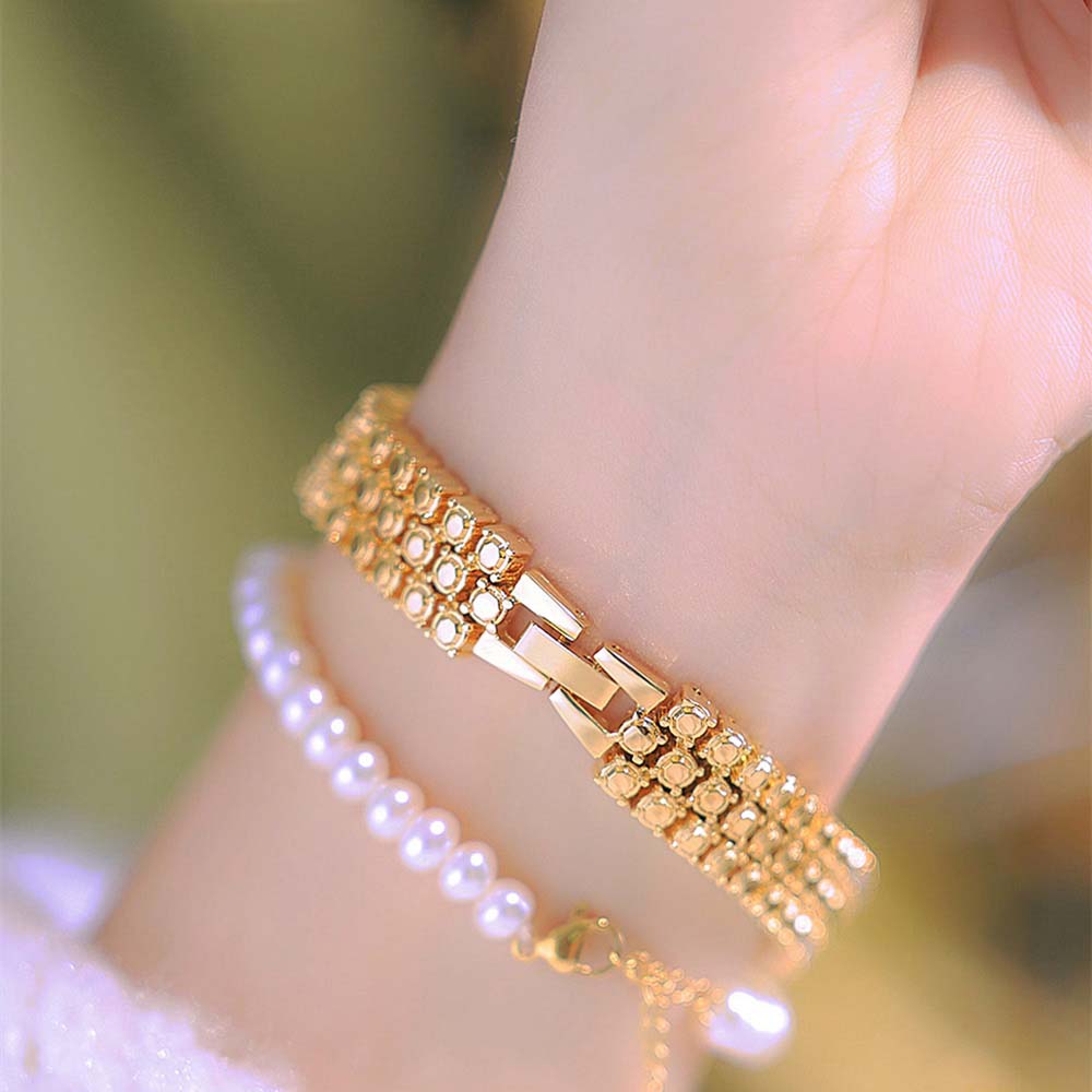 Luxury Women’s Watch New Gold Green Diamond Crystal Wristwatch Sparkly Elegant Dress Quartz Clock Luxury Gift for Ladies