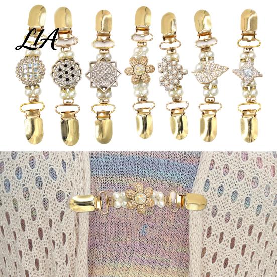 Dress Closure Clips 2Pcs Vintage Sweater for Women Girls, Retro Faux Pearl And Rhinestones Cardigan Clips, Elegant Autumn Winter Accessories