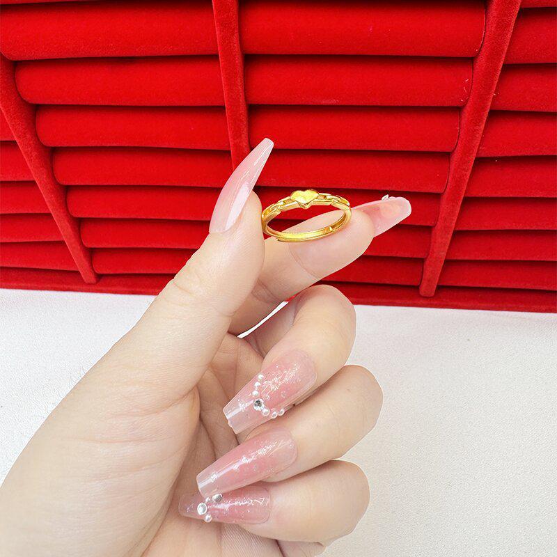 Изысканное открытое кольцо цвета песка и золота для женщин: Высококачественный нишевый дизайн, легкий роскошный стиль, стойкий цвет, имитация золота.