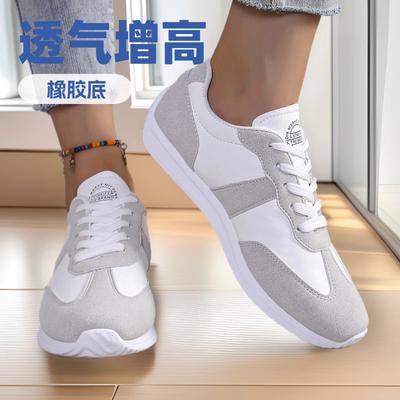 Большие размеры, весенне-осенний тренд, маленькие белые туфли Forrest Gump 2025, новые повседневные универсальные спортивные кроссовки на плоской подошве