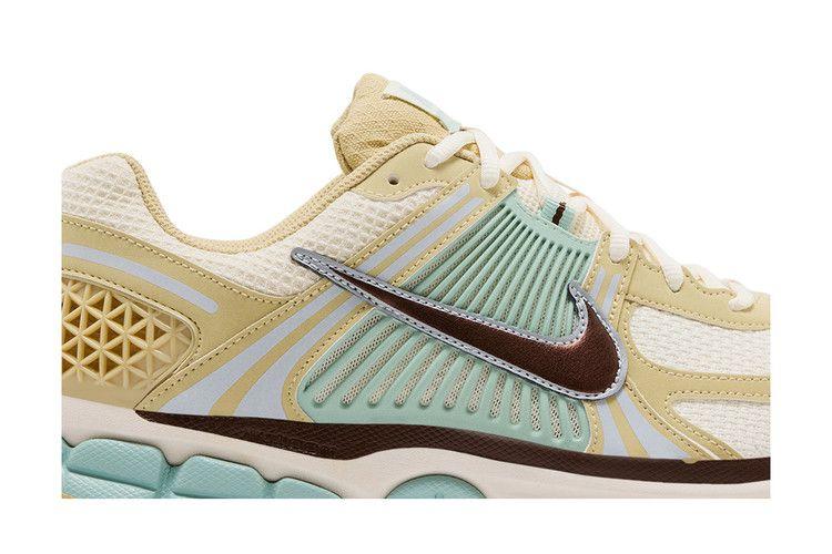 Men's Sneakers Nike Zoom Vomero 5 Team Gold Seafoam Team Gold/Pale Ivory/Seafoam/Fauna Brown