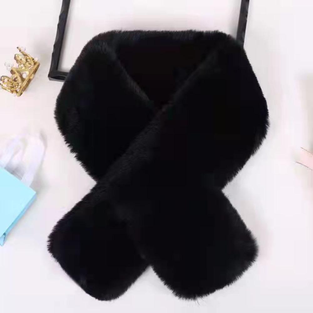Cute Neckerchief Wrap Winter Warmer Solid Color Girl Plush Scarf Warm Scarf Cross Scarf Neck Warmer