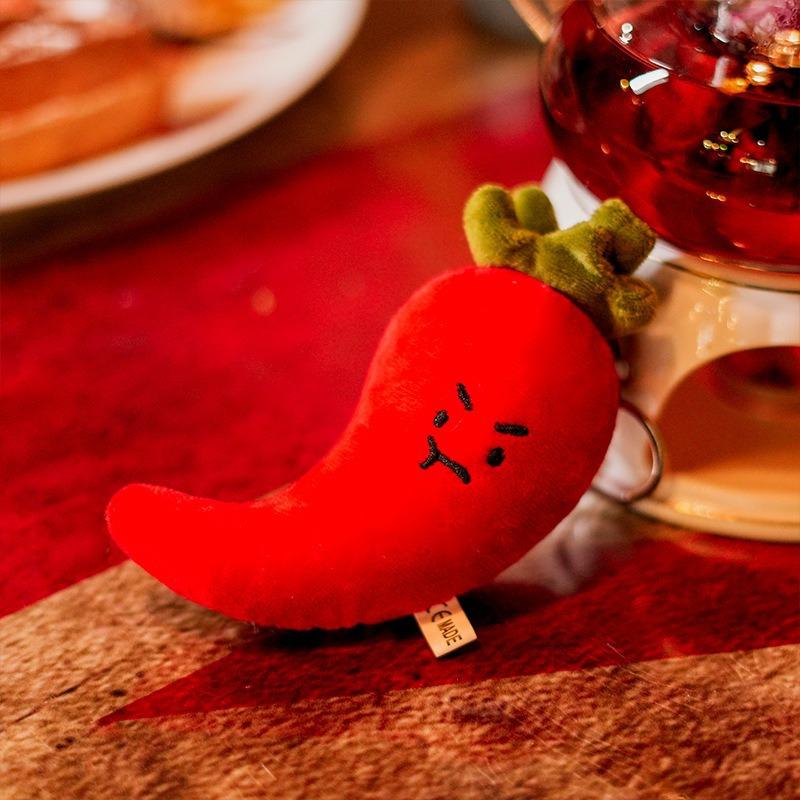 Плюшевая кукла, автомат с игрушками, прилавок, парная сумка, маленький кулон, брелок, пищалка, украшение для подвешивания на школьную сумку