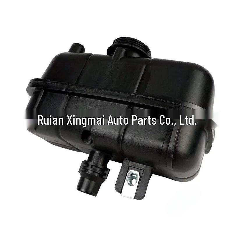 Suitable for 18-23 Jeep JL Wrangler engine coolant reservoir, part number 68364312AA, updated to 68364312AC.