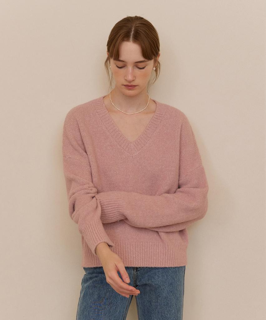 ADAUL Soft Loose V-Neck Knit - Soft Pink
