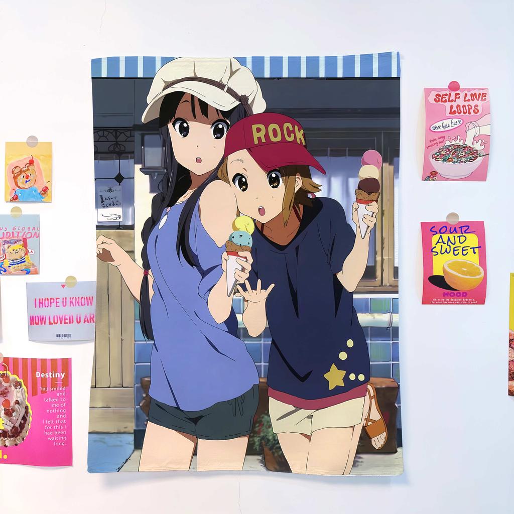 Гобелен KOn Anime Юи Мио Ритсу Муги Манга Принт Настенное панно Идеально для спальни Комнаты в общежитии Декор для фанатов аниме и музыки