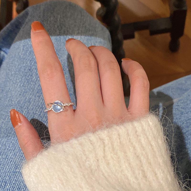 Корейское женское открытое кольцо с цирконом «Голубая планета» - Нишевый дизайн высокого класса