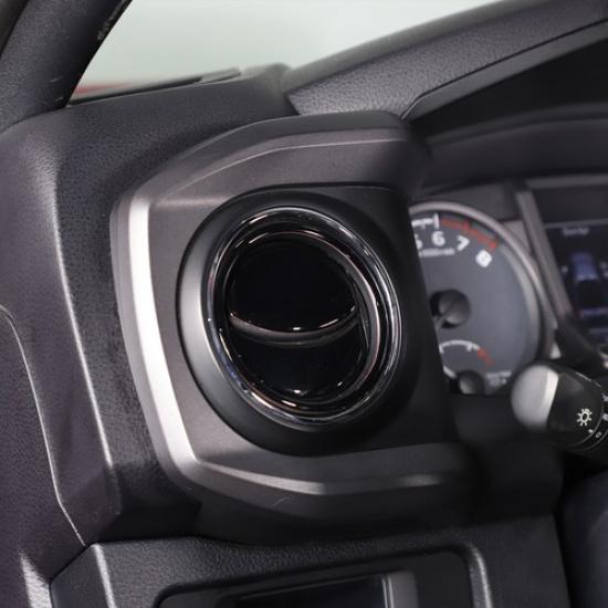 Глянцевая черная накладка на центральный воздуховод для Toyota Tacoma 2016-