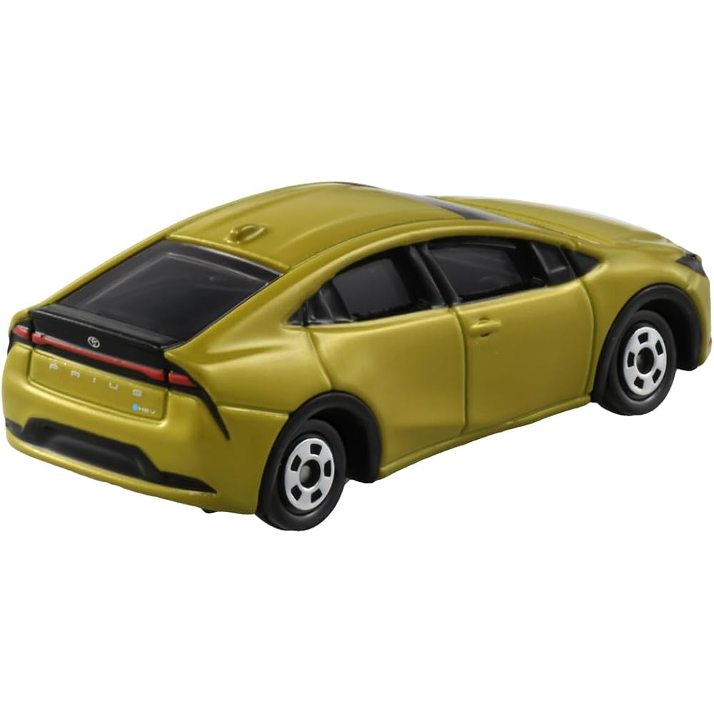 Takara Tomy Tomica No.19 Toyota Prius Diecast Toy Car for Ages 3 and Up