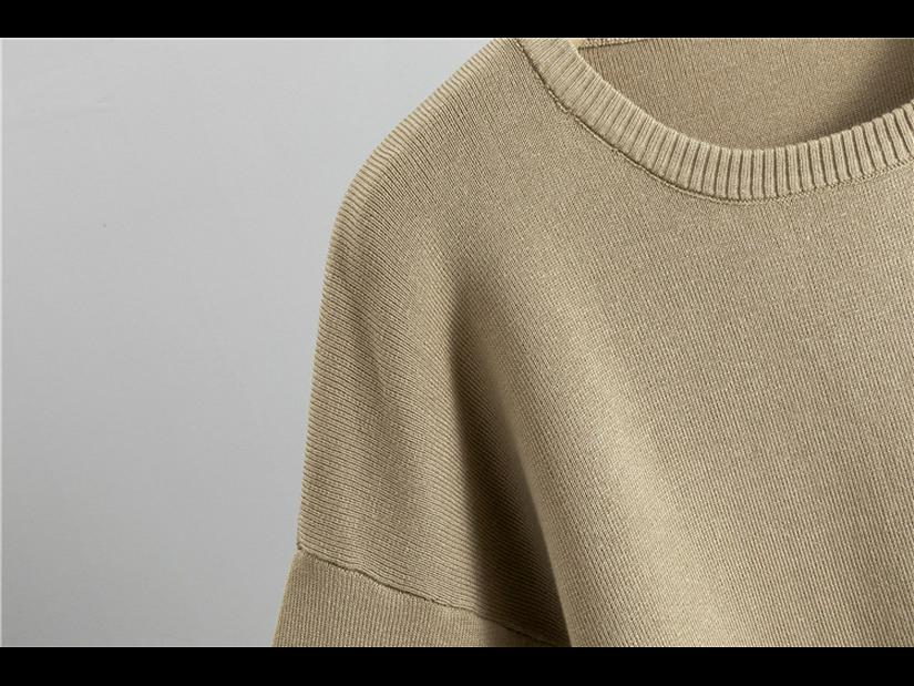 Женский вязаный костюм осень/зима: Комплект из двух предметов: свитер с длинными рукавами и широкие брюки с разрезами