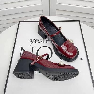 Туфли-лодочки на высоком каблуке женские 2025 весна новые подружки невесты лакированная кожа толстый каблук стиль колледжа jk с юбкой маленькие кожаные туфли