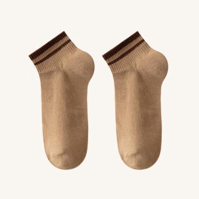 Spring and Autumn Japanese Striped Men's Mid-calf Socks Sports Sweat and Anti-odour Long Socks