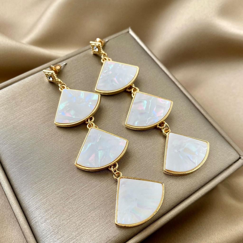 Tassel Earrings Diamond Butterfly Flower Pearl Stud Earrings Temperament Fashion Long Thin Earrings