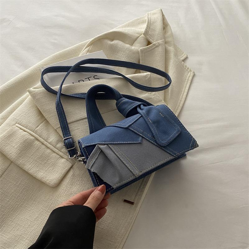 Дизайн-чувственная женская сумка Новый стиль индивидуальности Контрастная цветная сумка через плечо Сумка через плечо Niche Design Trendy Handbag