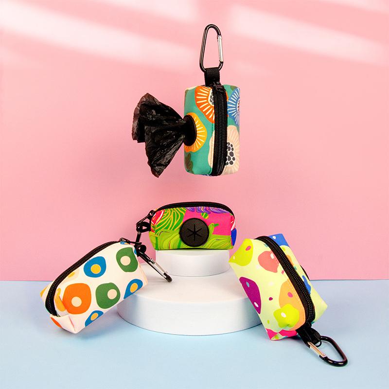 Портативный стильный держатель для собачьих какашек с принтом и поводком, переноска, дозатор для туалетных мешков, дозатор для мусорных мешков для домашних животных