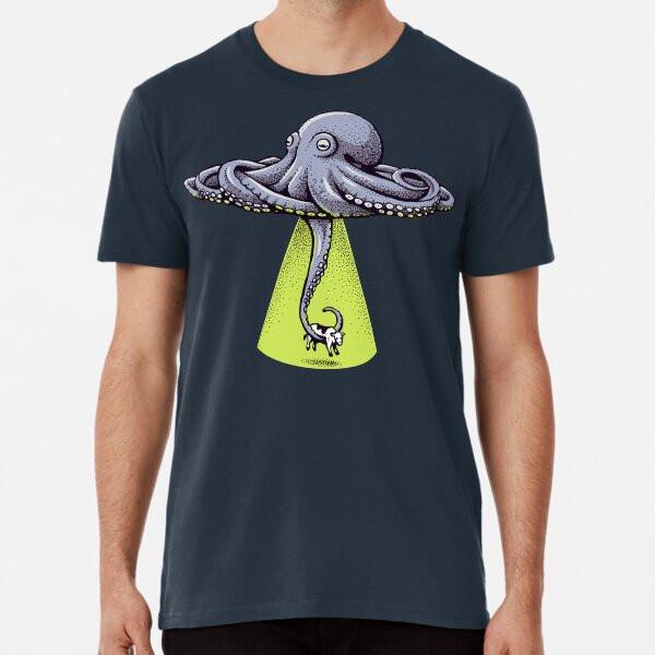 UFO (Unidentified Flying Octopus) T-Shirt S-5XL Best T-Shirt